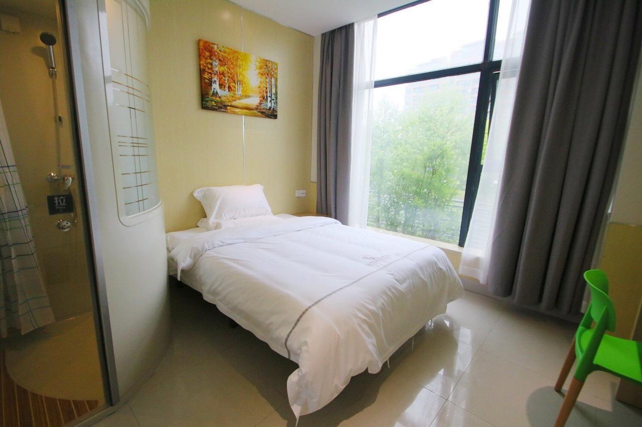 100 Inn Plus Pudong Airport Hotel Shanghai Buitenkant foto